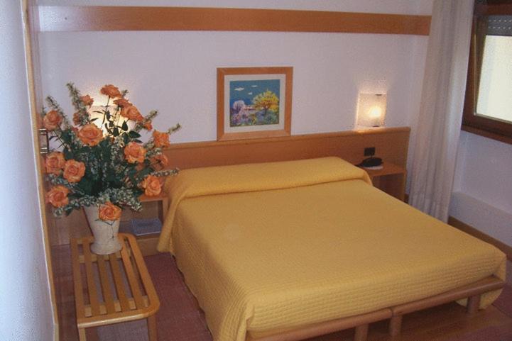 Albergo Benito Ponte nellʼAlpi Extérieur photo
